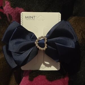 Mint Collection Dark Blue Clip with Rhinestone Heart